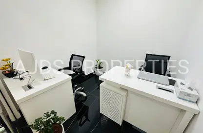 Business Centre - Studio - 1 Bathroom for rent in Horizone Building - Port Saeed - Deira - Dubai