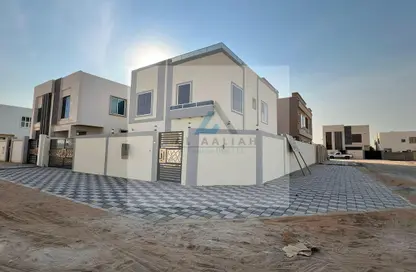 Villa - 3 Bedrooms - 5 Bathrooms for sale in Al Helio 2 - Al Helio - Ajman