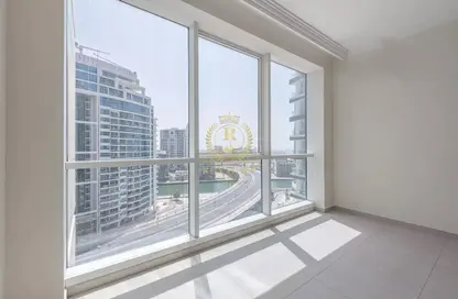 Empty Room image for: Apartment - 2 Bedrooms - 4 Bathrooms for rent in Al Bateen Residences - Jumeirah Beach Residence - Dubai, Image 1