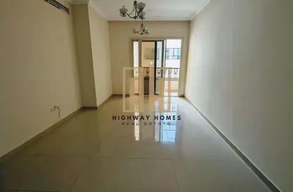 Apartment - 2 Bedrooms - 3 Bathrooms for rent in Muwaileh 3 Building - Muwaileh - Sharjah