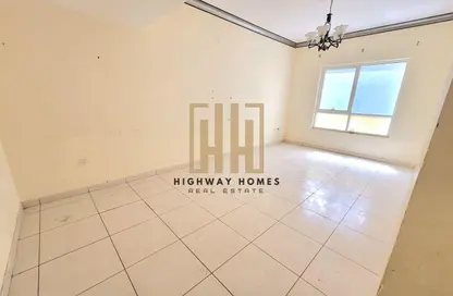 Apartment - 2 Bedrooms - 2 Bathrooms for rent in UOS - Muwaileh Commercial - Sharjah