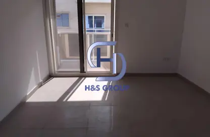 شقة - 2 غرف نوم - 2 حمامات للايجار في الثاني مويلح - تجارية مويلح - الشارقة شقة - 2 غرف نوم - 2 حمامات للايجار في الثاني مويلح - تجارية مويلح - الشارقة