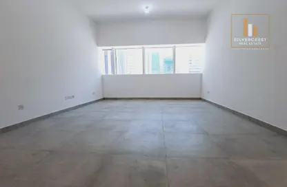 Apartment - 1 Bedroom - 2 Bathrooms for rent in Al Firdous Street - Tourist Club Area - Abu Dhabi