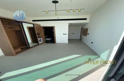 Apartment - 1 Bedroom - 2 Bathrooms for rent in Binghatti House - Jumeirah Village Circle - Dubai