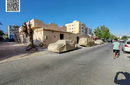 طابق كامل - 6 غرف نوم - 4 حمامات للبيع في النعيمية - النعيمية - عجمان