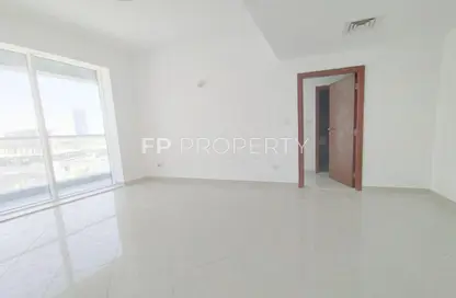 Apartment - 1 Bedroom - 2 Bathrooms for rent in Hub Canal 1 - Hub-Golf Towers - Dubai Sports City - Dubai