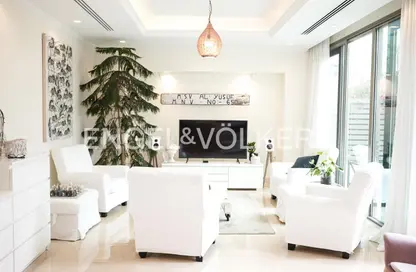 شقة - 4 غرف نوم - 5 حمامات للايجار في كلستر 5 - المدينة المستدامة - دبي