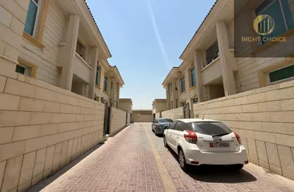 Apartment - 1 Bedroom - 1 Bathroom for rent in Khalifa City A Villas - Khalifa City A - Khalifa City - Abu Dhabi