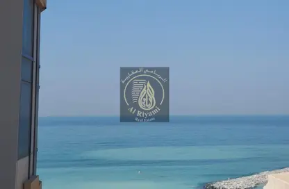 شقة - 2 غرف نوم - 2 حمامات للايجار في مساكن كورنيش عجمان - طريق كورنيش عجمان - عجمان