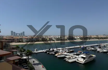Apartment - Studio - 1 Bathroom for rent in Palm Views East - Palm Views - Palm Jumeirah - Dubai