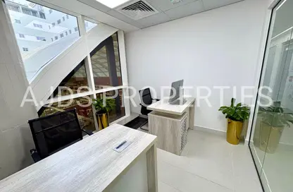 Office Space - Studio - 1 Bathroom for rent in Al Fajer Complex - Oud Metha - Bur Dubai - Dubai
