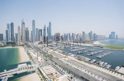 Apartment - 4 Bedrooms - 4 Bathrooms for sale in Sunrise Bay - EMAAR Beachfront - Dubai Harbour - Dubai
