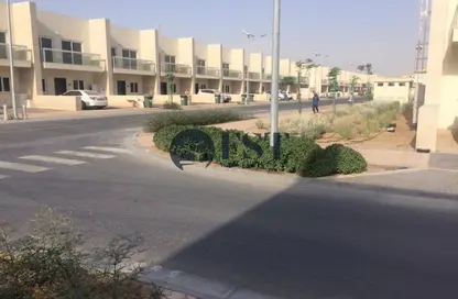 تاون هاوس - 3 غرف نوم - 4 حمامات للبيع في قرية ورسان - المدينة الدولية - دبي