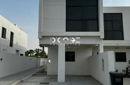 Apartment - 3 Bedrooms - 4 Bathrooms for rent in Damac Hills 2 - Dubai