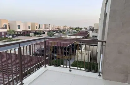 شقة - 2 غرف نوم - 2 حمامات للبيع في منزل أوربانا المكدس بلوك- 14 - اعمار الجنوبية - دبي الجنوب (مركز دبي العالمي) - دبي