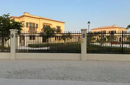 Villa - 6 Bedrooms - 7 Bathrooms for sale in Bloom Living - Zayed City (Khalifa City C) - Khalifa City - Abu Dhabi