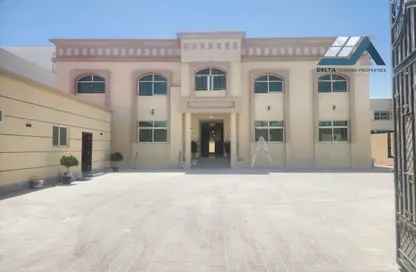 شقة - 2 غرف نوم - 2 حمامات للايجار في مدينة الرياض - أبوظبي
