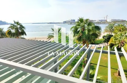 Villa - 5 Bedrooms - 6 Bathrooms for sale in Beach Villas - Al Zeina - Al Raha Beach - Abu Dhabi