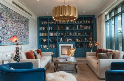Penthouse - 4 Bedrooms - 6 Bathrooms for sale in Vida Residences Dubai Marina - Dubai Marina - Dubai