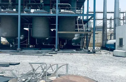 Factory - Studio - 2 Bathrooms for sale in Hamriyah Free Zone - Sharjah