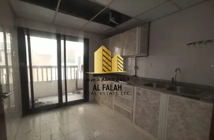 Apartment - 2 Bedrooms - 2 Bathrooms for rent in Al Mareija - Al Gharb - Sharjah