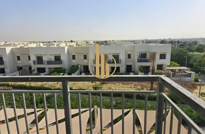 Apartment - 2 Bedrooms - 2 Bathrooms for rent in Ascot Residences - Town Square - Dubai