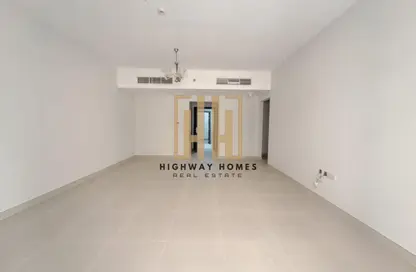 Apartment - 2 Bedrooms - 3 Bathrooms for rent in Muwailih Building - Muwaileh - Sharjah