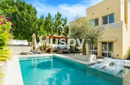 Villa - 5 Bedrooms - 5 Bathrooms for rent in Meadows 3 - Meadows - Dubai