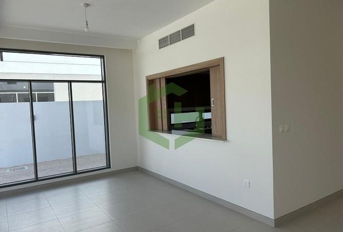 15181004 - Property Image 3