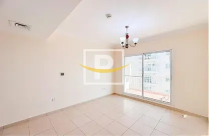 Apartment - 1 Bedroom - 1 Bathroom for sale in Mazaya 12 - Queue Point - Dubai Land - Dubai