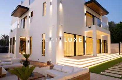 Villa - 5 Bedrooms - 6 Bathrooms for sale in Sector E - Emirates Hills - Dubai
