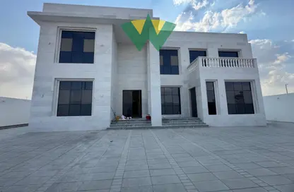 Villa - 4 Bedrooms - 7 Bathrooms for rent in Madinat Al Riyad - Abu Dhabi
