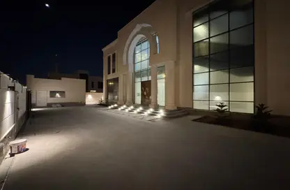 Villa - 5 Bedrooms - 7 Bathrooms for rent in Umm Suqeim 3 Villas - Umm Suqeim 3 - Umm Suqeim - Dubai Villa - 5 Bedrooms - 7 Bathrooms for rent in Umm Suqeim 3 Villas - Umm Suqeim 3 - Umm Suqeim - Dubai