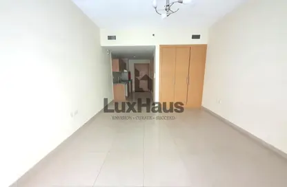 شقة - 1 حمام للايجار في May ريزيدنس 3 - ماي رزدنس - الضاحية 10 - قرية الجميرا سركل - دبي شقة - 1 حمام للايجار في May ريزيدنس 3 - ماي رزدنس - الضاحية 10 - قرية الجميرا سركل - دبي