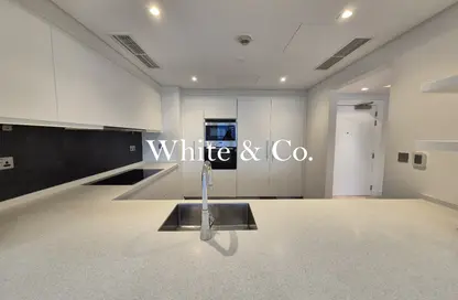 Apartment - 2 Bedrooms - 3 Bathrooms for rent in Marina Residences 5 - Marina Residences - Palm Jumeirah - Dubai