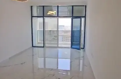 Apartment - 2 Bedrooms - 2 Bathrooms for rent in Gate Tower 1 - Musheiref - Ajman