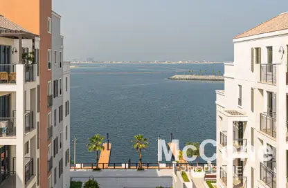 Apartment - 2 Bedrooms - 2 Bathrooms for rent in La Rive - Building 3 - La Mer - Jumeirah - Dubai