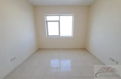 شقة - 1 حمام للايجار في برج لؤلؤة الخليج - النهدة - الشارقة شقة - 1 حمام للايجار في برج لؤلؤة الخليج - النهدة - الشارقة