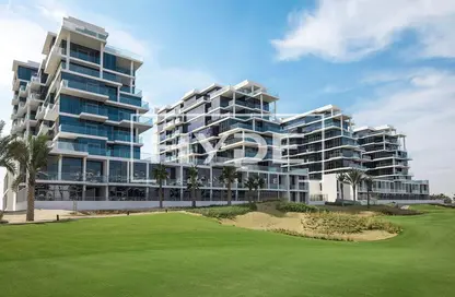 Apartment - 3 Bedrooms - 3 Bathrooms for sale in Golf Promenade 4B - Golf Promenade - DAMAC Hills - Dubai