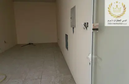 متجر - استوديو - 2 حمامات للبيع في المنامة - عجمان