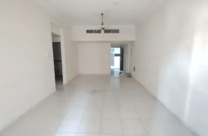 شقة - غرفة نوم - 2 حمامات للايجار في شارع بوخارا ​ - النهدة - الشارقة