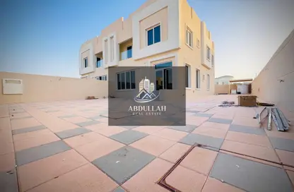 Villa - 3 Bedrooms - 4 Bathrooms for rent in Al Hooshi Villas - Hoshi - Al Badie - Sharjah