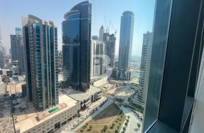 Office Space - Studio for rent in The Regal Tower - Business Bay - Dubai