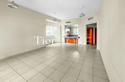 شقة - 2 غرف نوم - 3 حمامات للايجار في شقق غاردن نورث واست - مجتمع الحدائق - مجمع دبي للإستثمار - دبي