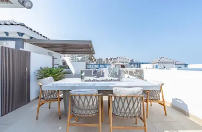 Townhouse - 4 Bedrooms - 5 Bathrooms for sale in Palma Residences - Palm Jumeirah - Dubai