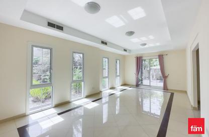 Villa - 3 Bedrooms - 4 Bathrooms for rent in Rahat - Mudon - Dubai