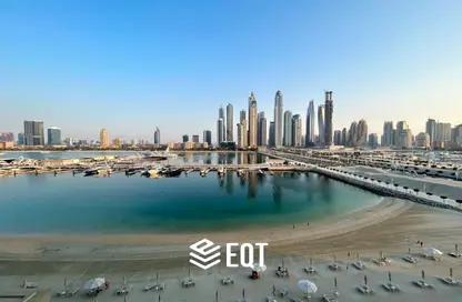 Apartment - 2 Bedrooms - 2 Bathrooms for sale in Sunrise Bay - EMAAR Beachfront - Dubai Harbour - Dubai