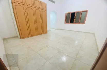 شقة - غرفة نوم - 1 حمام للايجار في المشرف - أبوظبي