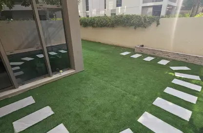 شقة - غرفة نوم - 2 حمامات للبيع في أبتاون الزاهية - الزاهية - تجارية مويلح - الشارقة