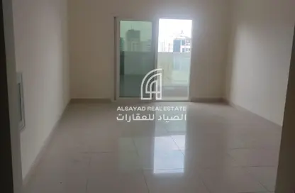 شقة - 2 غرف نوم - 2 حمامات للايجار في شارع التعاون الجديد - التعاون - الشارقة